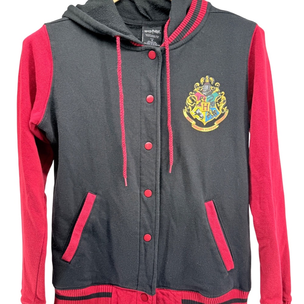 Harry Potter‎ Hogwarts Letterman Jacket Hoodie Black Red Crest Snap Button M